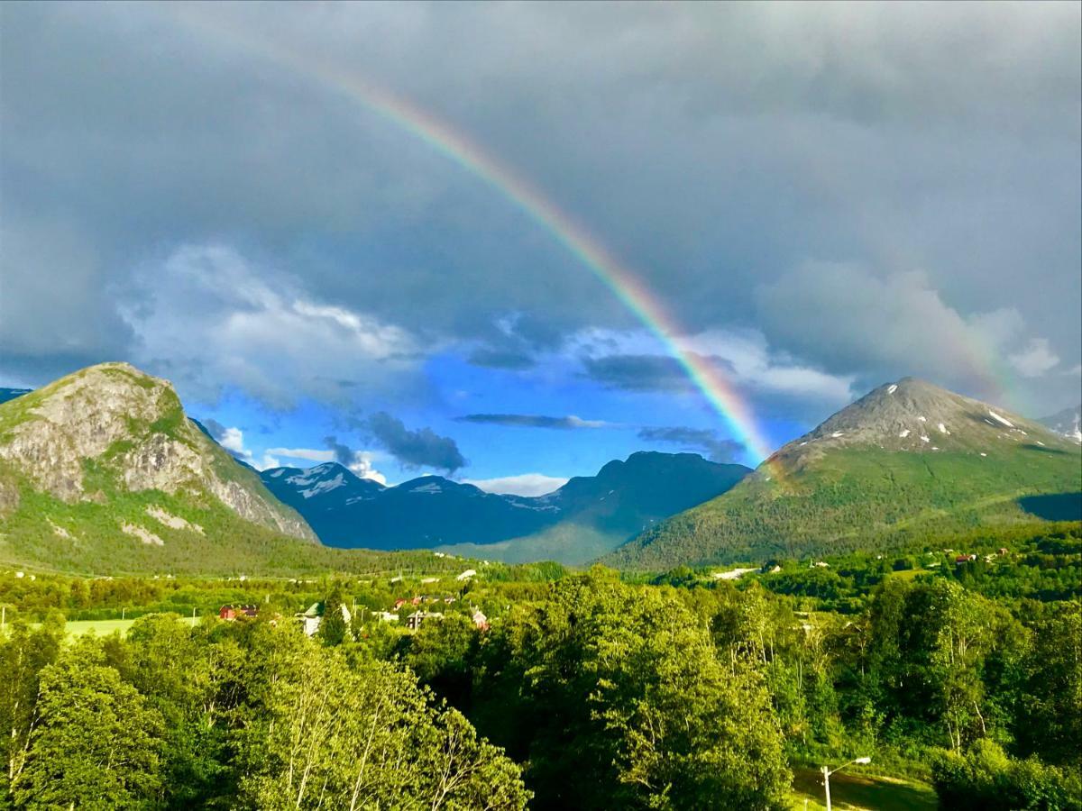Apartment Dreamvalley Isfjorden ภายนอก รูปภาพ