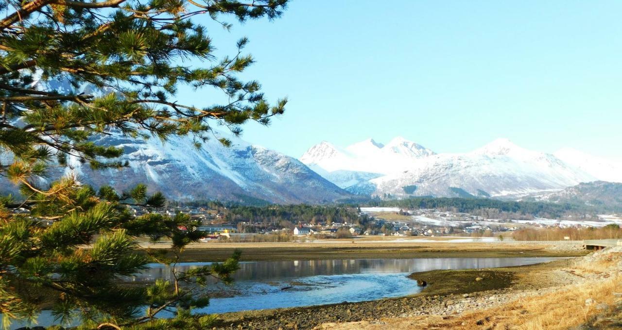 Apartment Dreamvalley Isfjorden ภายนอก รูปภาพ